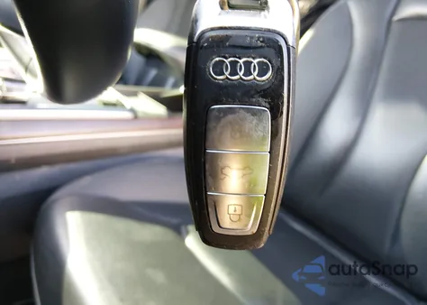 2019 Audi Q8 55 Premium z USA, uszkodzony, nr VIN WA1EVAF10KD005931